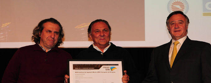 Mención de Honor a INTA Instituto de Ingeniería Rural y Estación Experimental Concepción del Uruguay por su Cosechadora de batatas